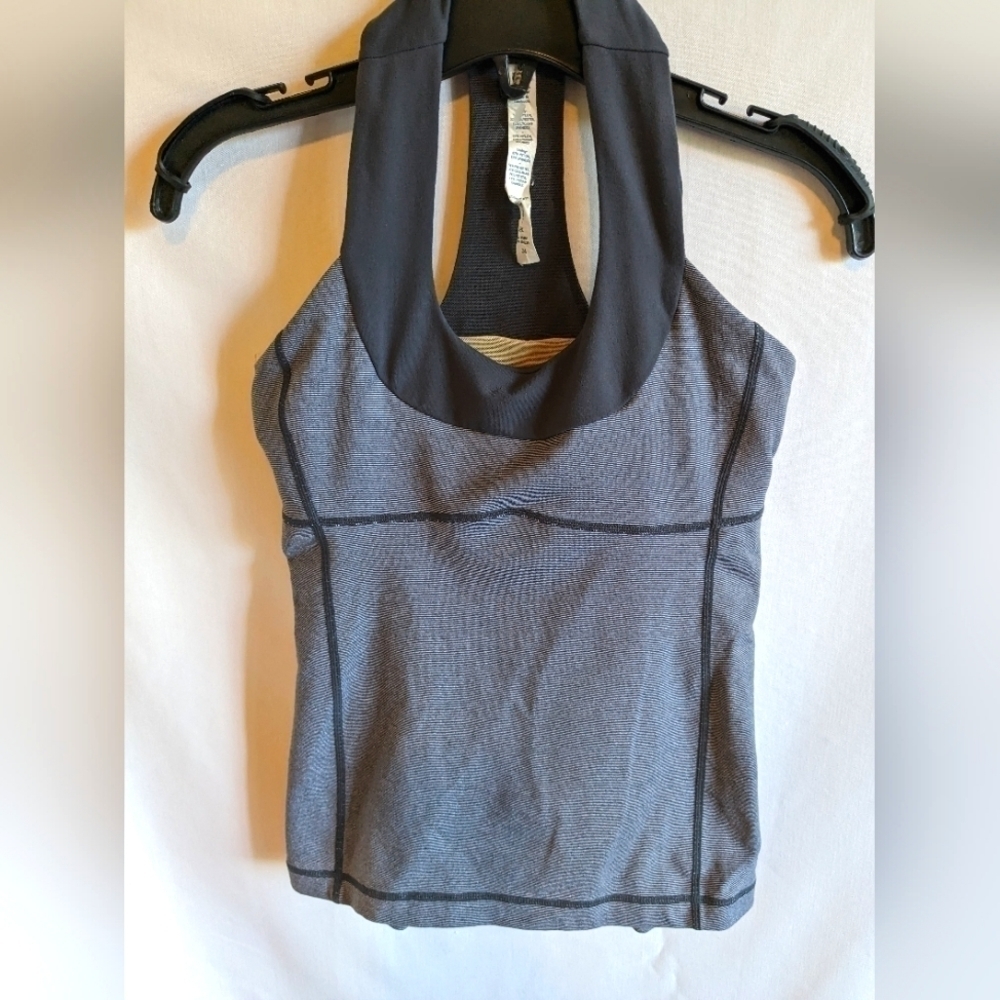 Lululemon Sports Bra size 6 Grey